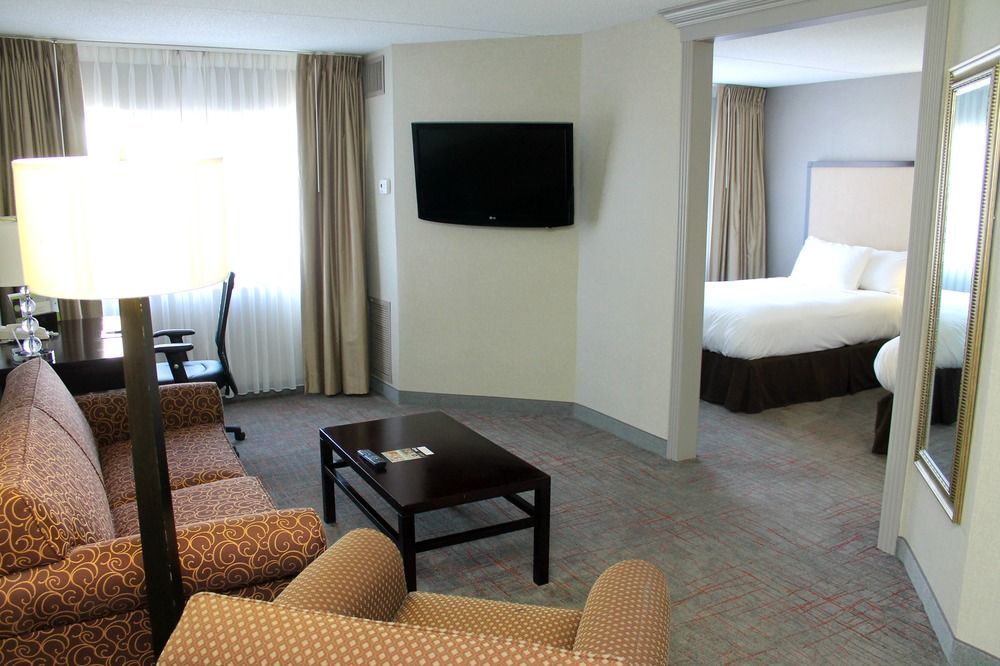 Doubletree Suites By Hilton Dayton/Miamisburg Exteriér fotografie